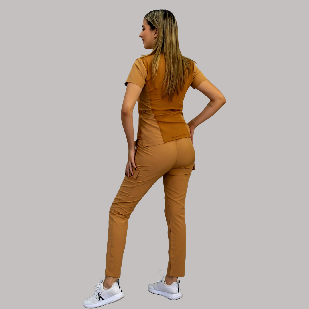 Filipina Mujer Macchiato, Scrubs 520