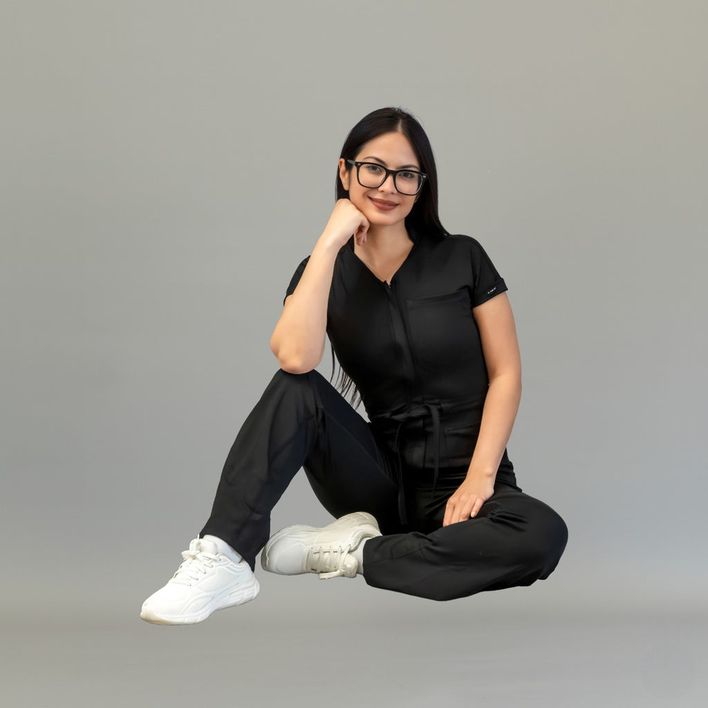Jumpsuit Quirúrgico Mujer Estilo 945 Negro Super Stretch Manga Corta
