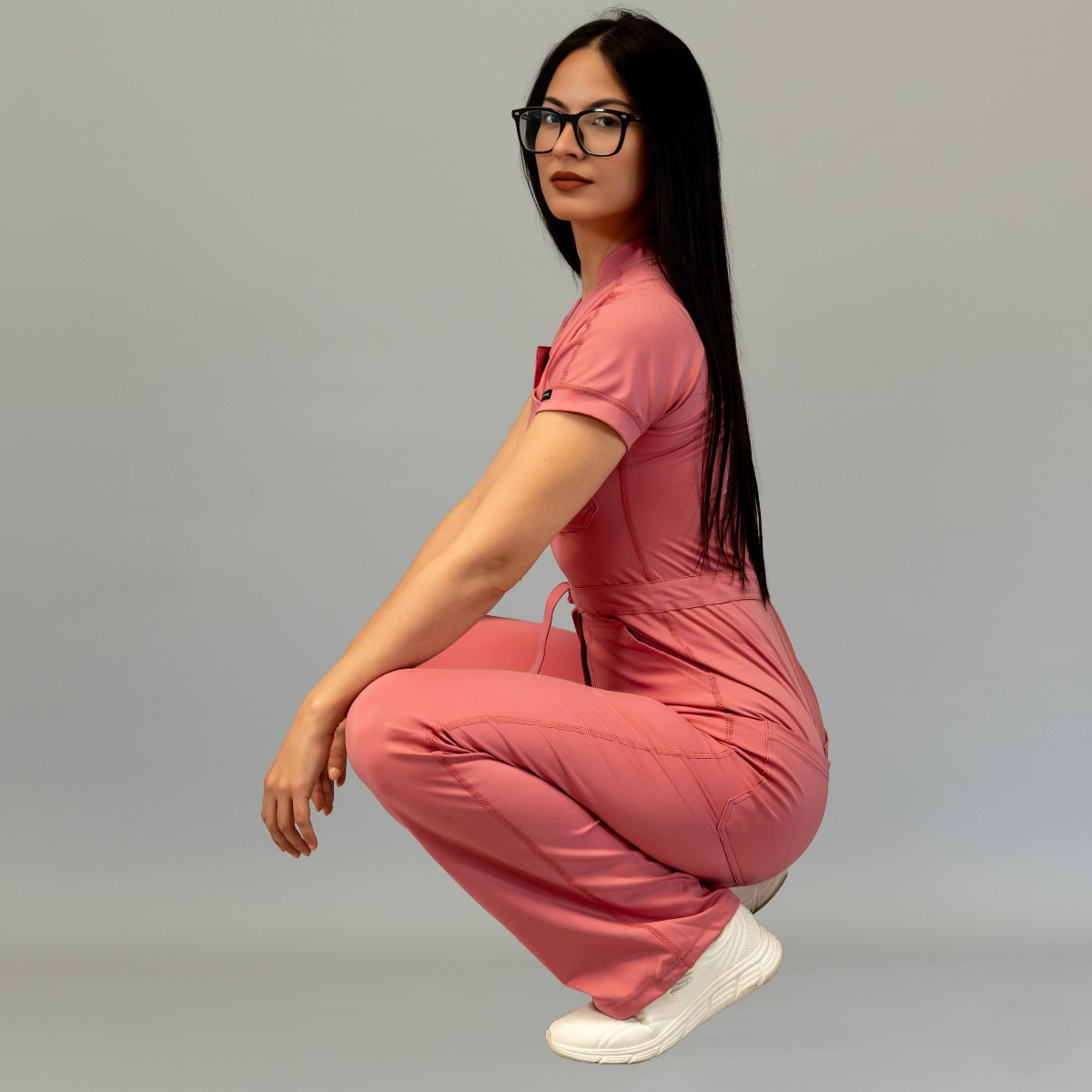 Jumpsuit Quirúrgico Mujer Estilo 945 Palo de Rosa Super Stretch Manga Corta