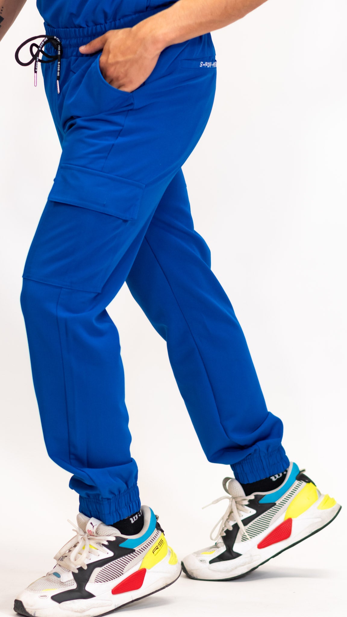 Jogger Antifluido Hombre 300 Royal Blue